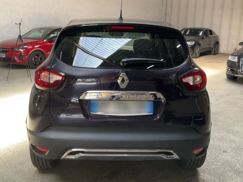 Renault Captur 1.2 TCe Initiale Paris 2017 – снимка 7