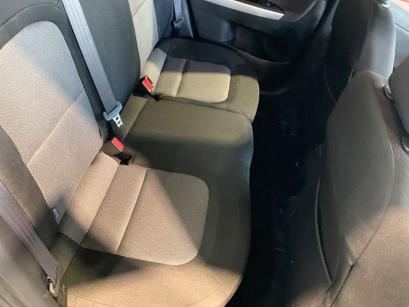 Kia cee'd 1.6 CRDi Dream Team 2015 – снимка 35