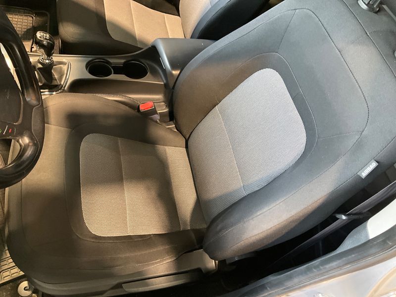 Kia cee'd 1.6 CRDi Dream Team 2015 – снимка 37