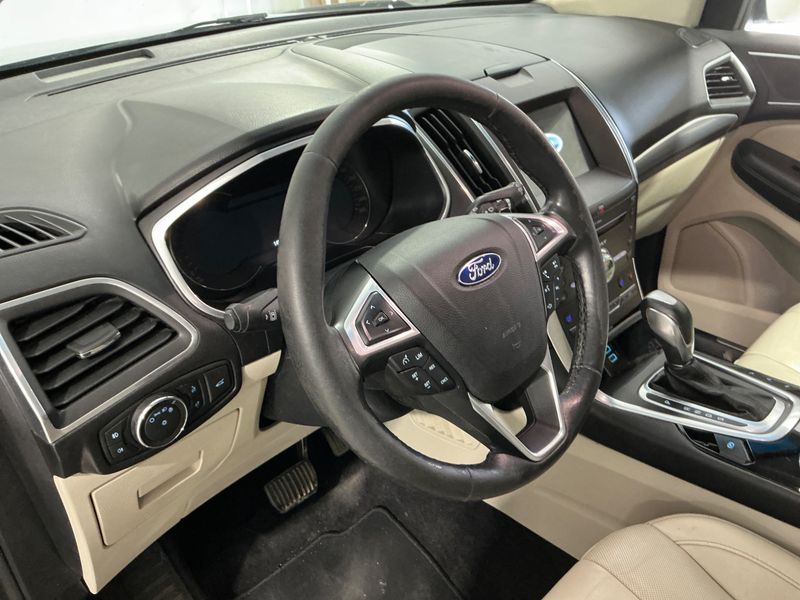 Ford Edge 2.0 TDCi Bi-Turbo Titanium 4x4 2018 – снимка 30