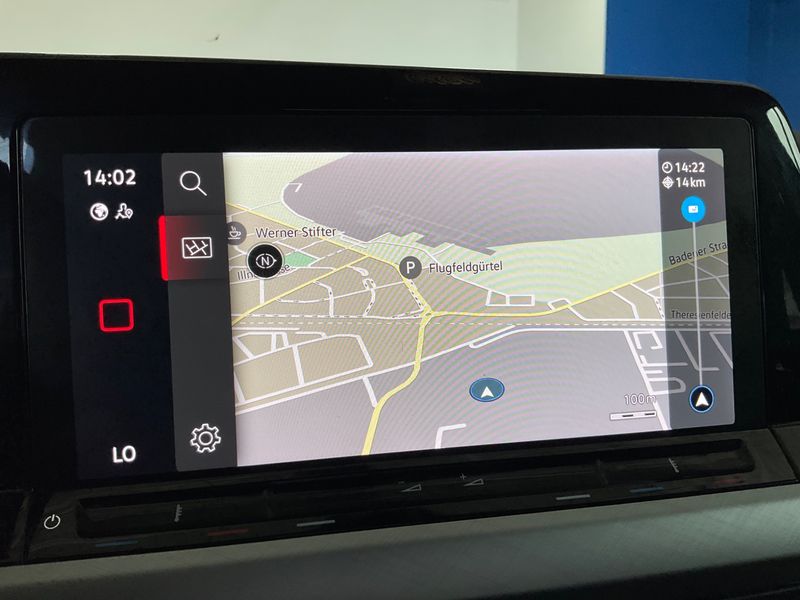 Volkswagen Golf VIII 2.0 TDI Life 2020 – снимка 30