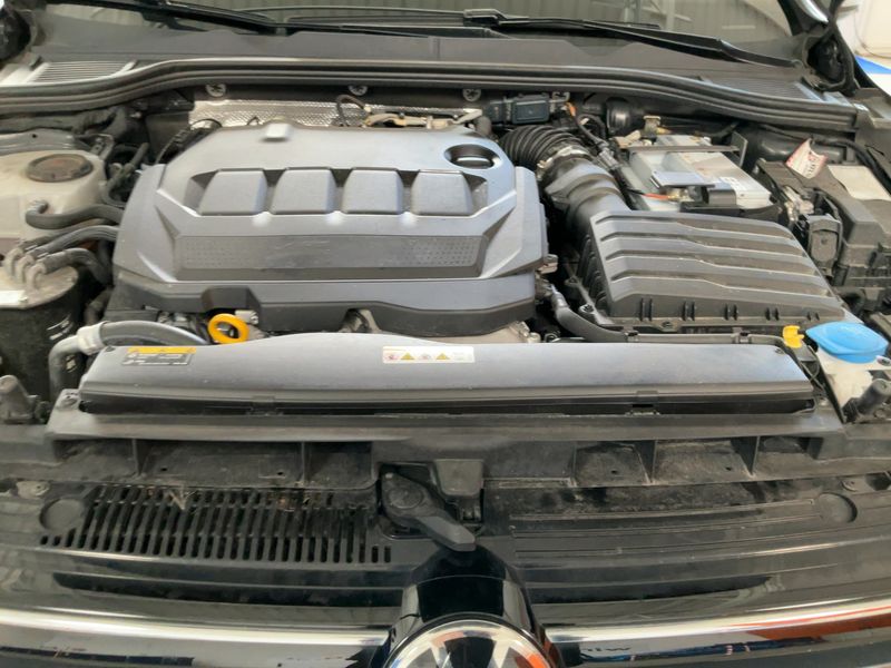 Volkswagen Golf VIII 2.0 TDI Life 2020 – снимка 32