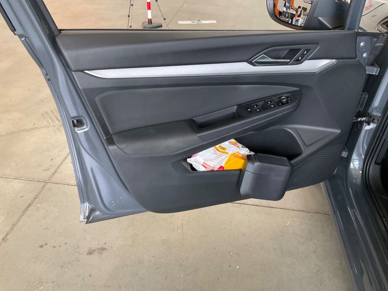 Volkswagen Golf VIII 2.0 TDI Life 2020 – снимка 27