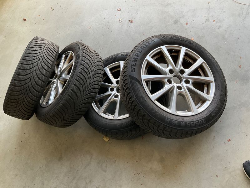 Volkswagen Golf VIII 2.0 TDI Life 2020 – снимка 15