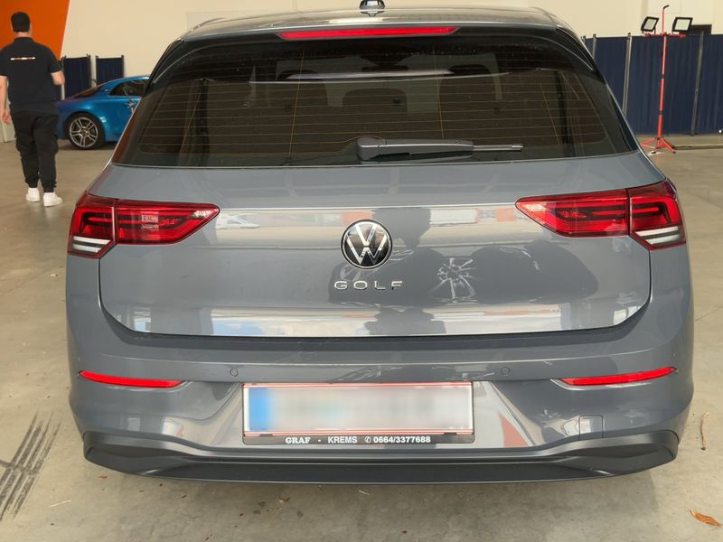 Volkswagen Golf VIII 2.0 TDI Life 2020 – снимка 7