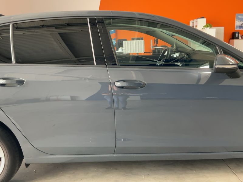 Volkswagen Golf VIII 2.0 TDI Life 2020 – снимка 10