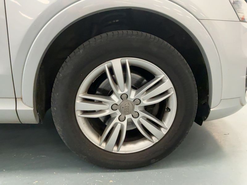 Audi Q3 2.0 TDI quattro Ambition Luxe 2014 – снимка 11