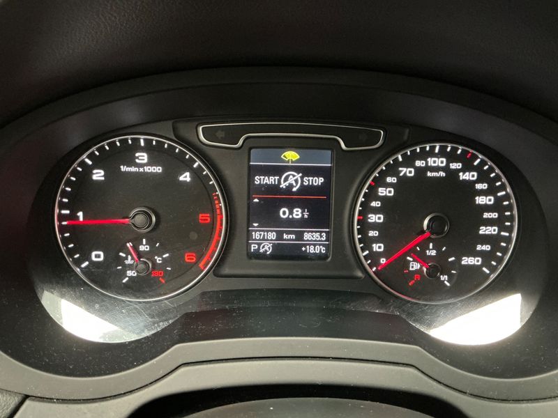 Audi Q3 2.0 TDI quattro Ambition Luxe 2014 – снимка 18