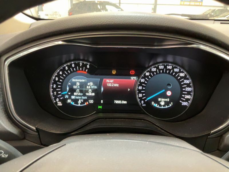 Ford Mondeo 1.5 EcoBoost Titanium 2018 – снимка 18