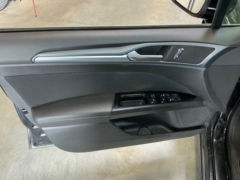Ford Mondeo 1.5 EcoBoost Titanium 2018 – снимка 30