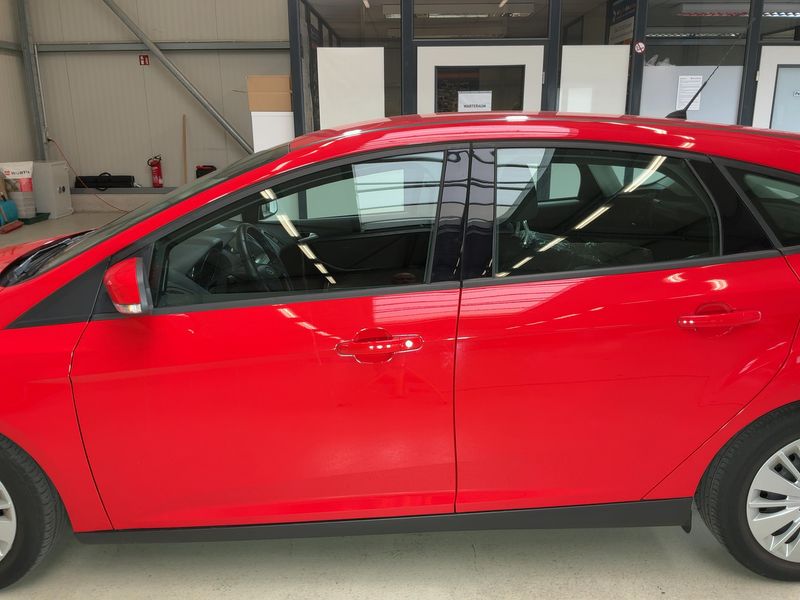 Ford Focus 1.0 EcoBoost Business 2015 – снимка 4