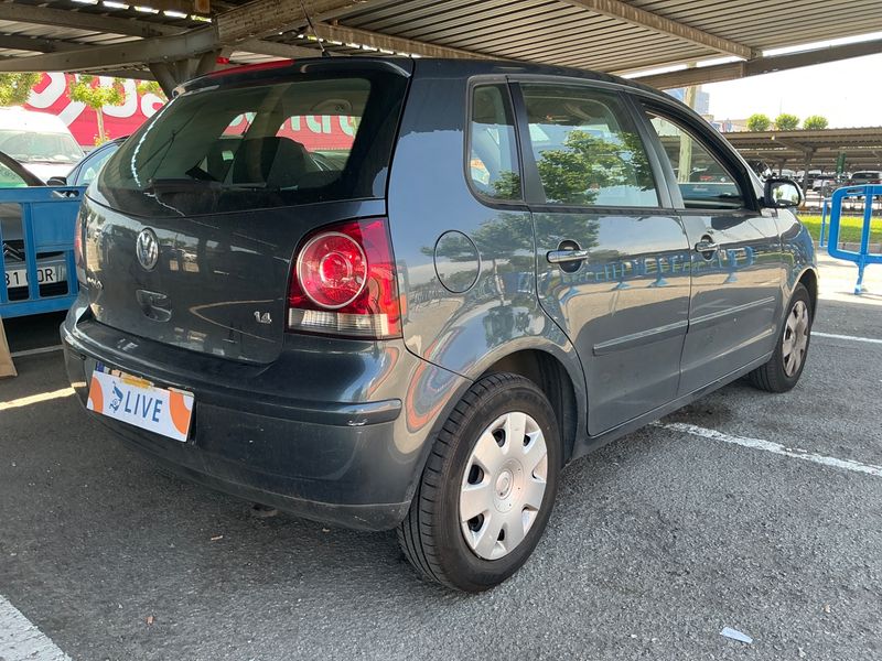 Volkswagen Polo 1.4 Match 2005 – снимка 2