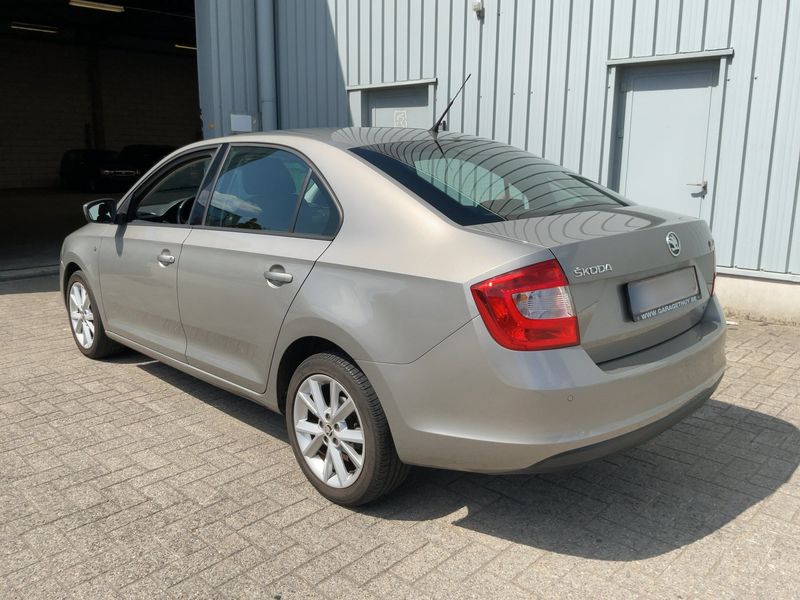 Skoda Rapid 1.2 TSI Ambition 2013 – снимка 6