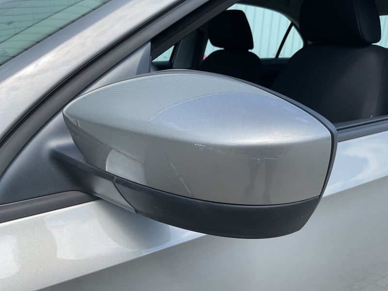 Skoda Rapid 1.2 TSI Ambition 2013 – снимка 26