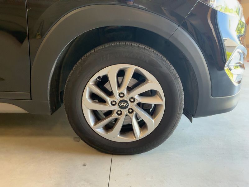Hyundai Tucson 1.7 CRDi Creative 2WD 2018 – снимка 11