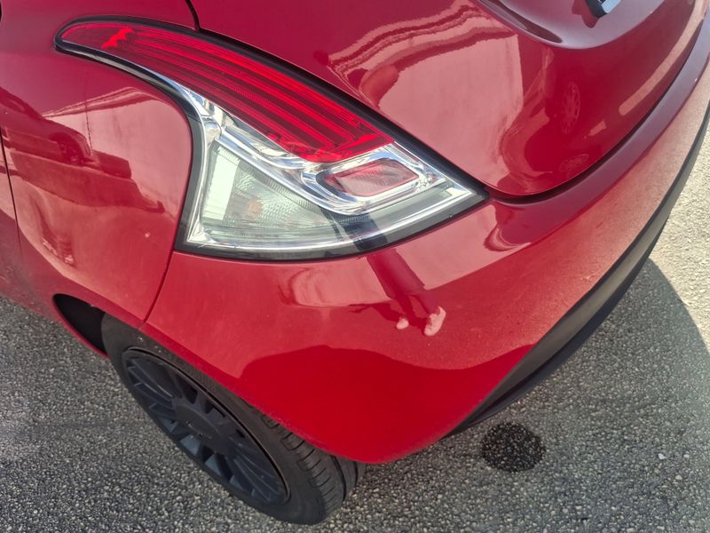 Lancia Ypsilon 1.0 Mild-Hybrid Silver 2022 – снимка 32