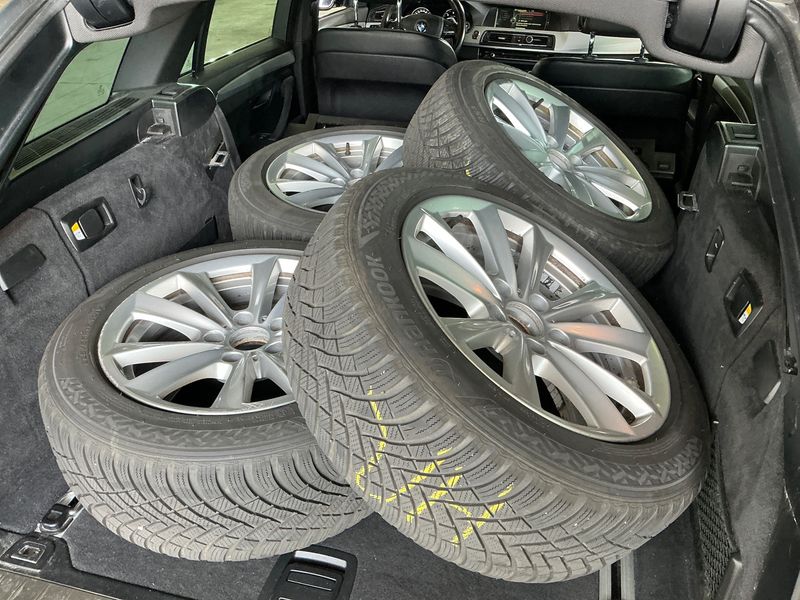 BMW 5er 530d xDrive 2012 – снимка 22