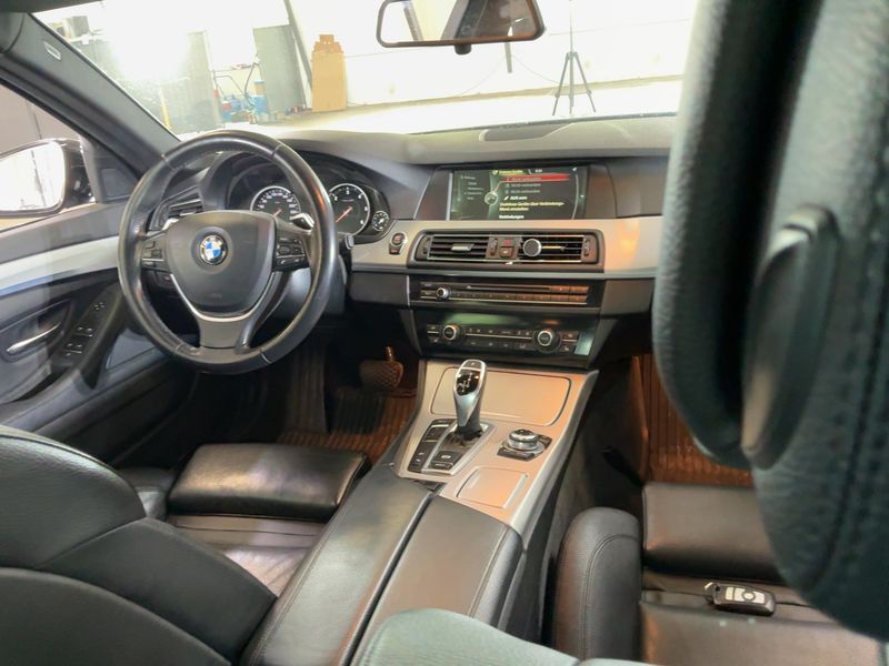 BMW 5er 530d xDrive 2012 – снимка 12