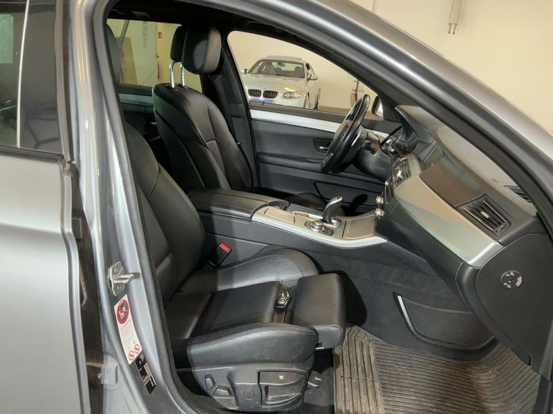 BMW 5er 530d xDrive 2012 – снимка 11