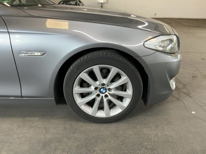 BMW 5er 530d xDrive 2012 – снимка 20