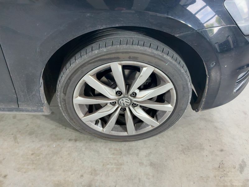 Volkswagen Golf VII 2.0 TDI Highline BlueMotion Tech 2014 – снимка 11