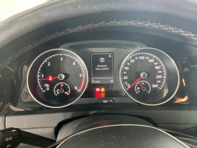 Volkswagen Golf VII 2.0 TDI Highline BlueMotion Tech 2014 – снимка 18