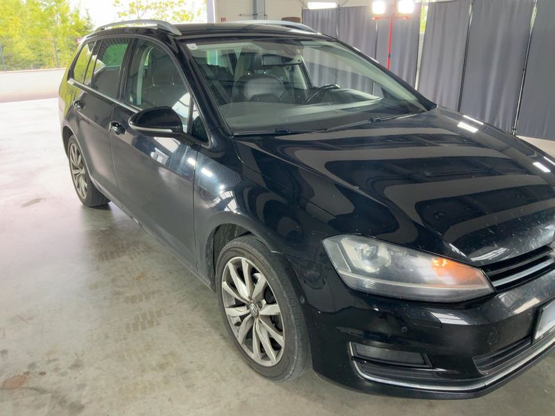 Volkswagen Golf VII 2.0 TDI Highline BlueMotion Tech 2014 – снимка 12