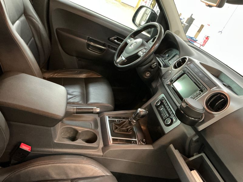 Volkswagen Amarok 2.0 TDI Highline DoubleCab 4Motion 2014 – снимка 27