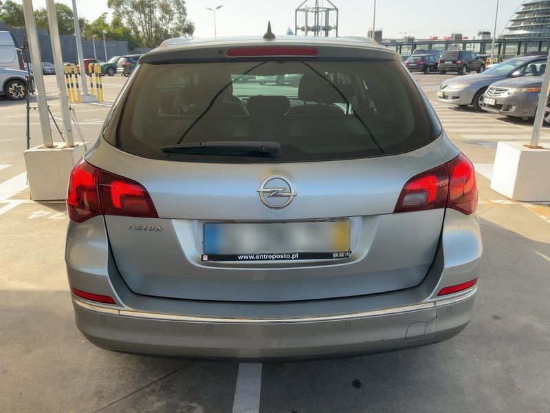 Opel Astra 1.7 CDTI Excellence 2014 – снимка 7