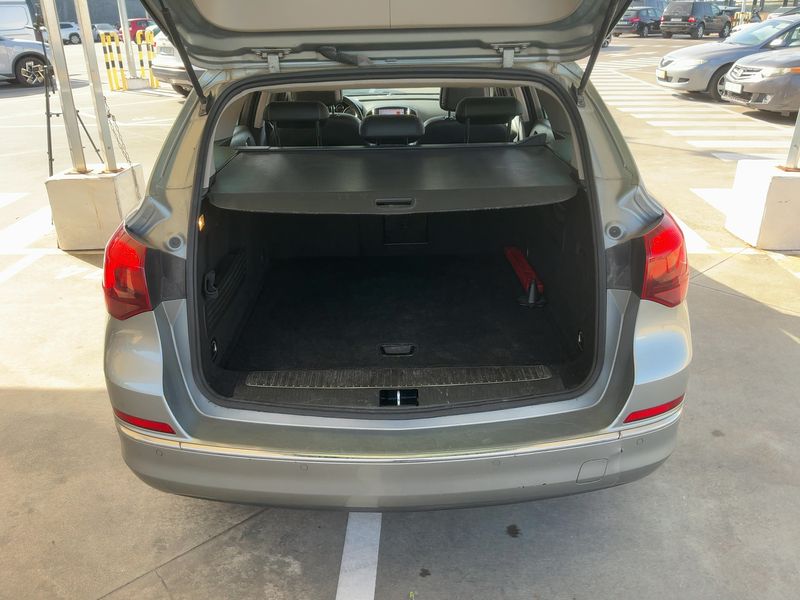 Opel Astra 1.7 CDTI Excellence 2014 – снимка 10