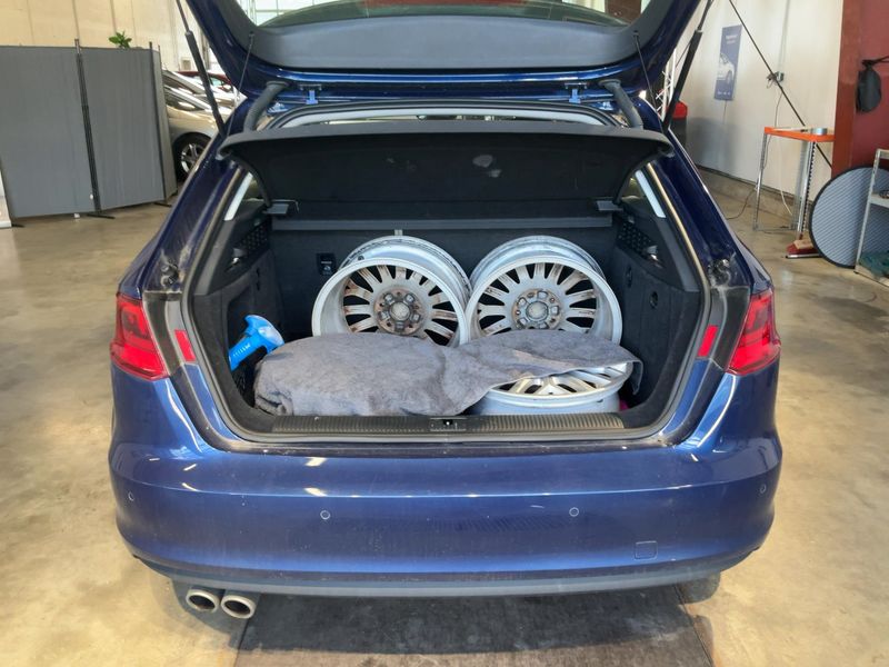 Audi A3 Sportback 2.0 TDI Ambiente 2015 – снимка 16