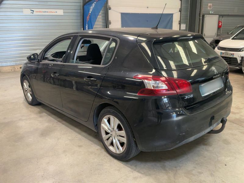 Peugeot 308 1.6 Blue-HDi Business Pack 2015 – снимка 6