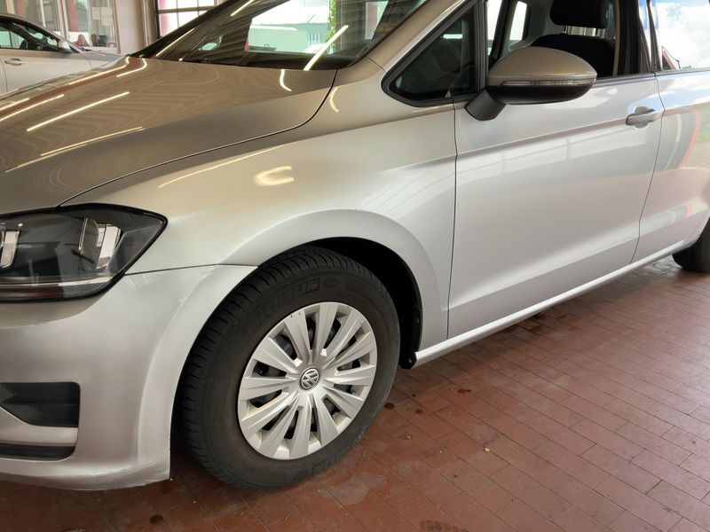 Volkswagen Golf VII Sportsvan 1.2 TSI Trendline BlueMotion Tech 2015 – снимка 2