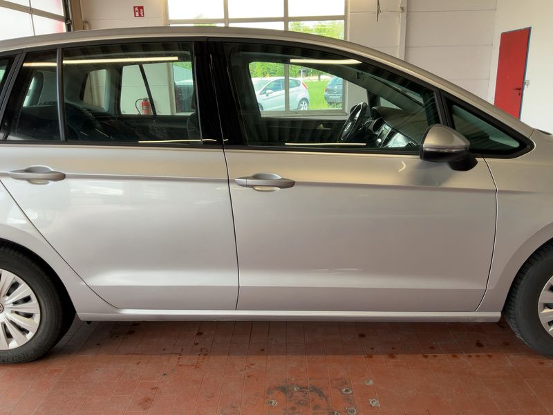 Volkswagen Golf VII Sportsvan 1.2 TSI Trendline BlueMotion Tech 2015 – снимка 10