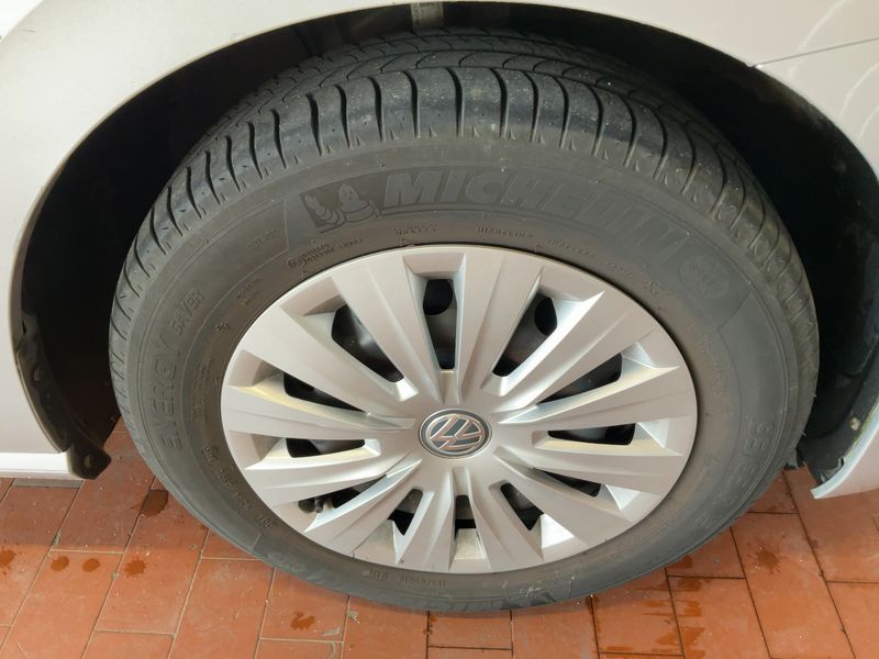 Volkswagen Golf VII Sportsvan 1.2 TSI Trendline BlueMotion Tech 2015 – снимка 11