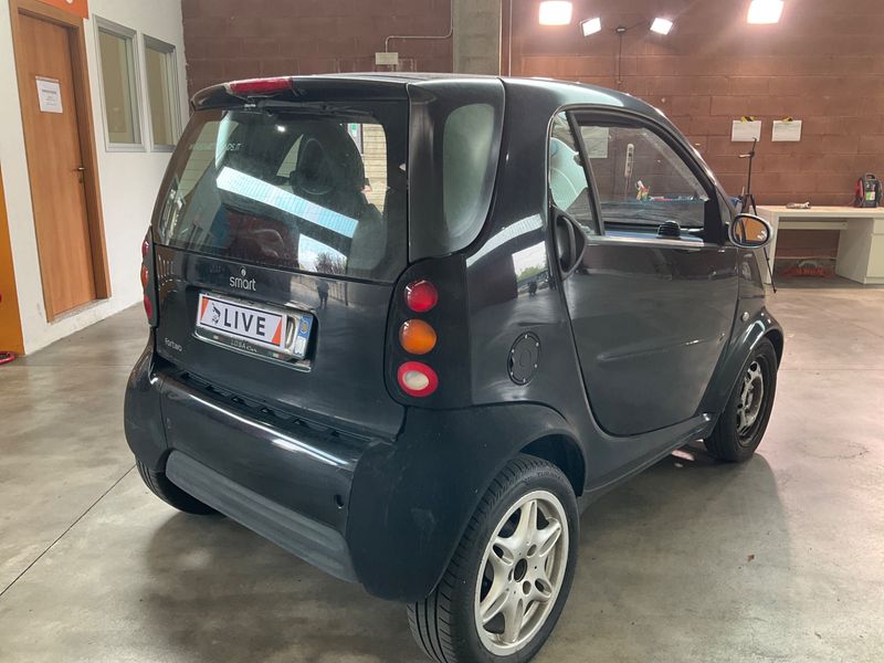 Smart fortwo 0.6 Turbo Pulse 2000 – снимка 2