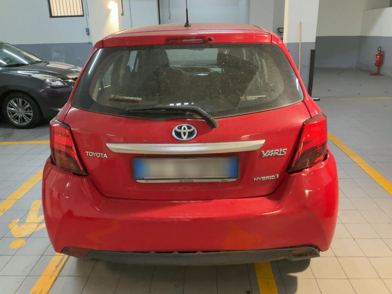 Toyota Yaris 1.5 Hybrid Active 2015 – снимка 7