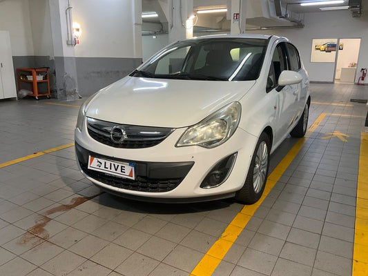 Opel Corsa 1.2 Edition 2013 – снимка 1