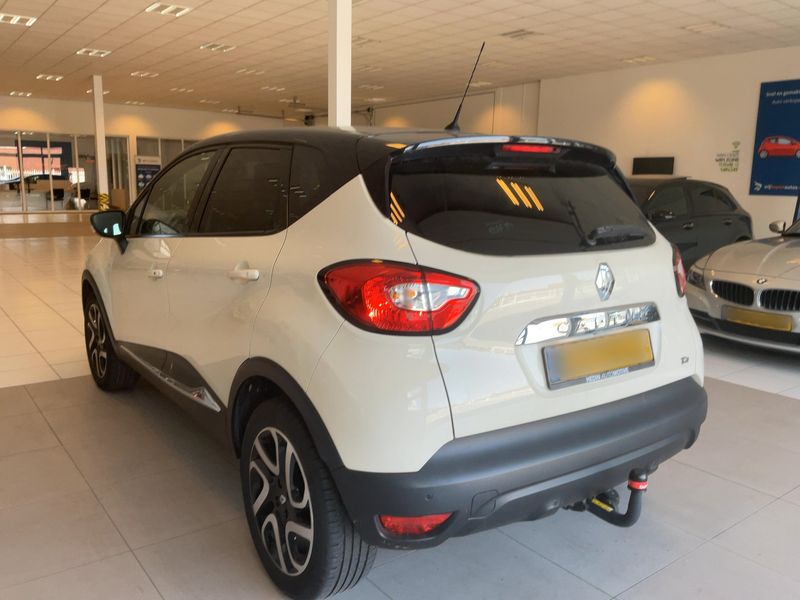 Renault Captur 0.9 Energy Intens 2015 – снимка 6