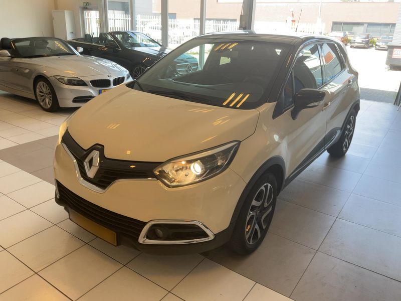 Renault Captur 0.9 Energy Intens 2015 – снимка 1
