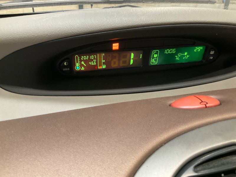 Citroen Xsara Picasso 1.8 Oceanic 2004 – снимка 4