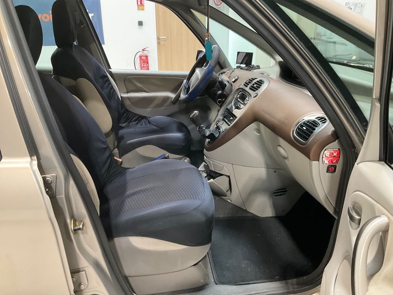 Citroen Xsara Picasso 1.8 Oceanic 2004 – снимка 3