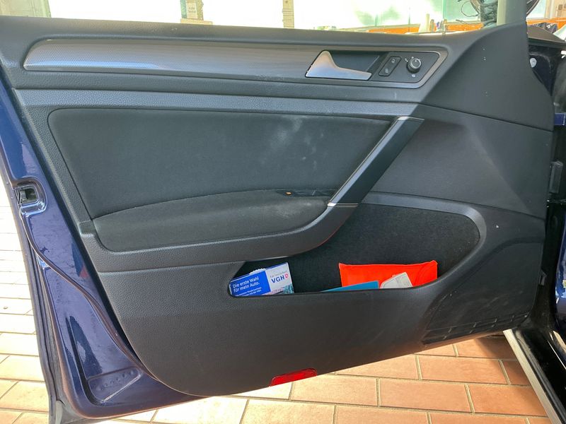 Volkswagen Golf VII 1.6 TDI IQ-DRIVE 2019 – снимка 27
