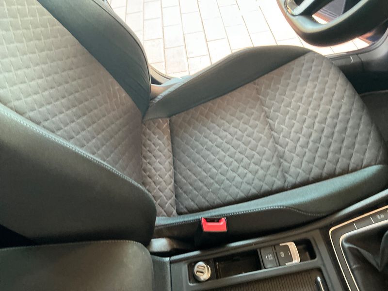 Volkswagen Golf VII 1.6 TDI IQ-DRIVE 2019 – снимка 23