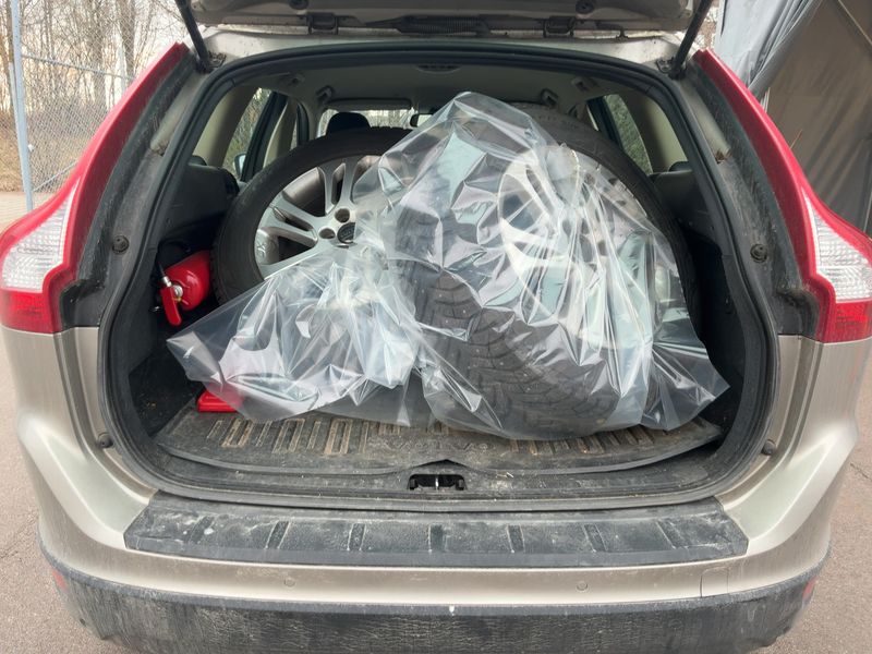 Volvo XC60 2.4 D4 Momentum AWD 2010 – снимка 16
