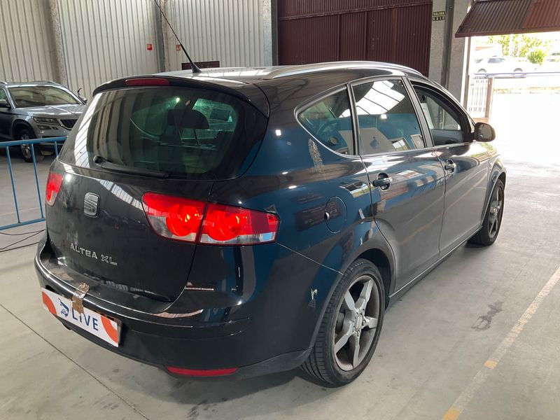 Seat Altea 2.0 TDI Sport-Up 2008 – снимка 2