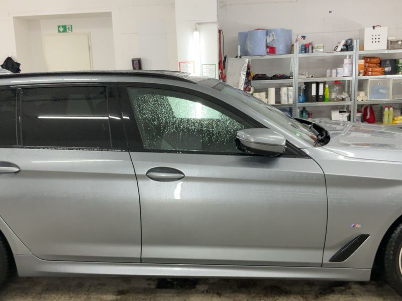 BMW 5er 530d Mild-Hybrid M Sport 2024 – снимка 10