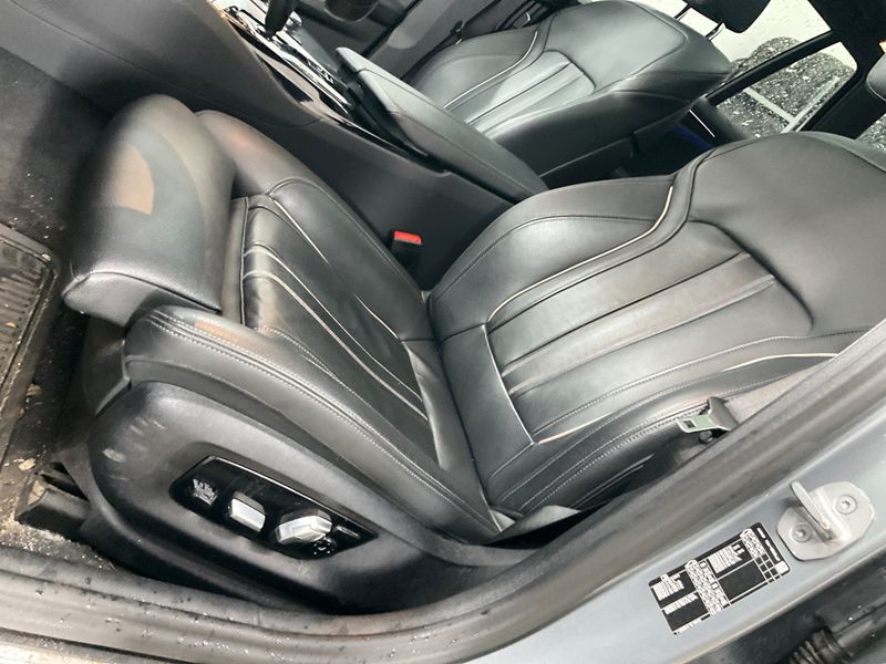 BMW 5er 530d Mild-Hybrid M Sport 2024 – снимка 22