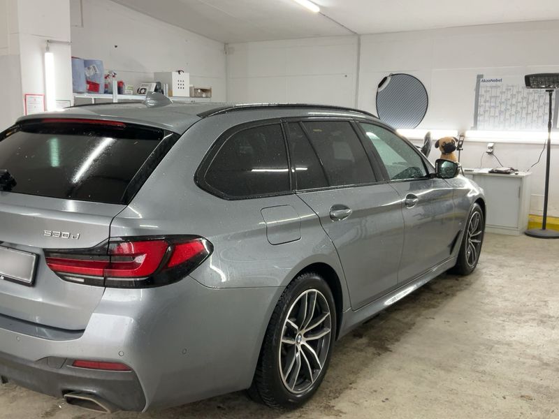 BMW 5er 530d Mild-Hybrid M Sport 2024 – снимка 8