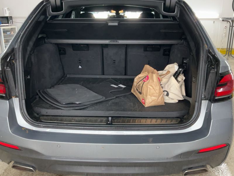 BMW 5er 530d Mild-Hybrid M Sport 2024 – снимка 15